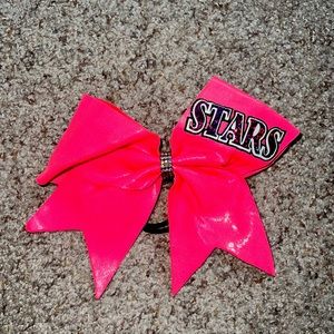 World Cup shooting star Pink bow